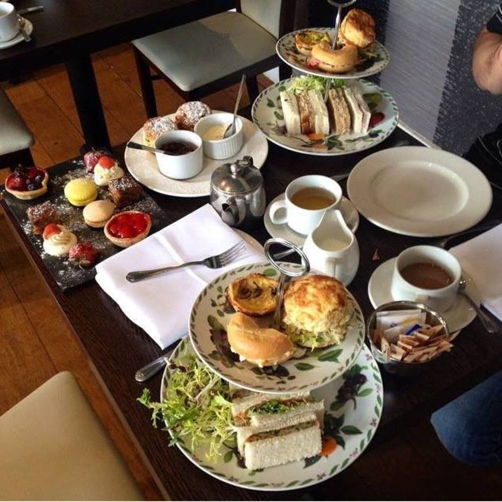 Buyagift Afternoon Tea For Two At Colwick Hall Hotel