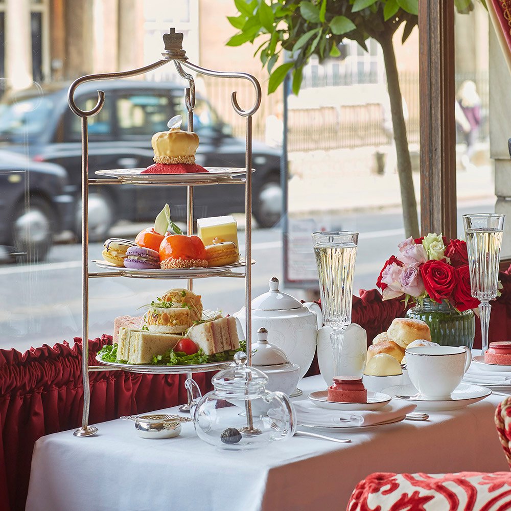 Buyagift Exclusive Bottomless Champagne Afternoon Tea For Two At The Rubens At The Palace London