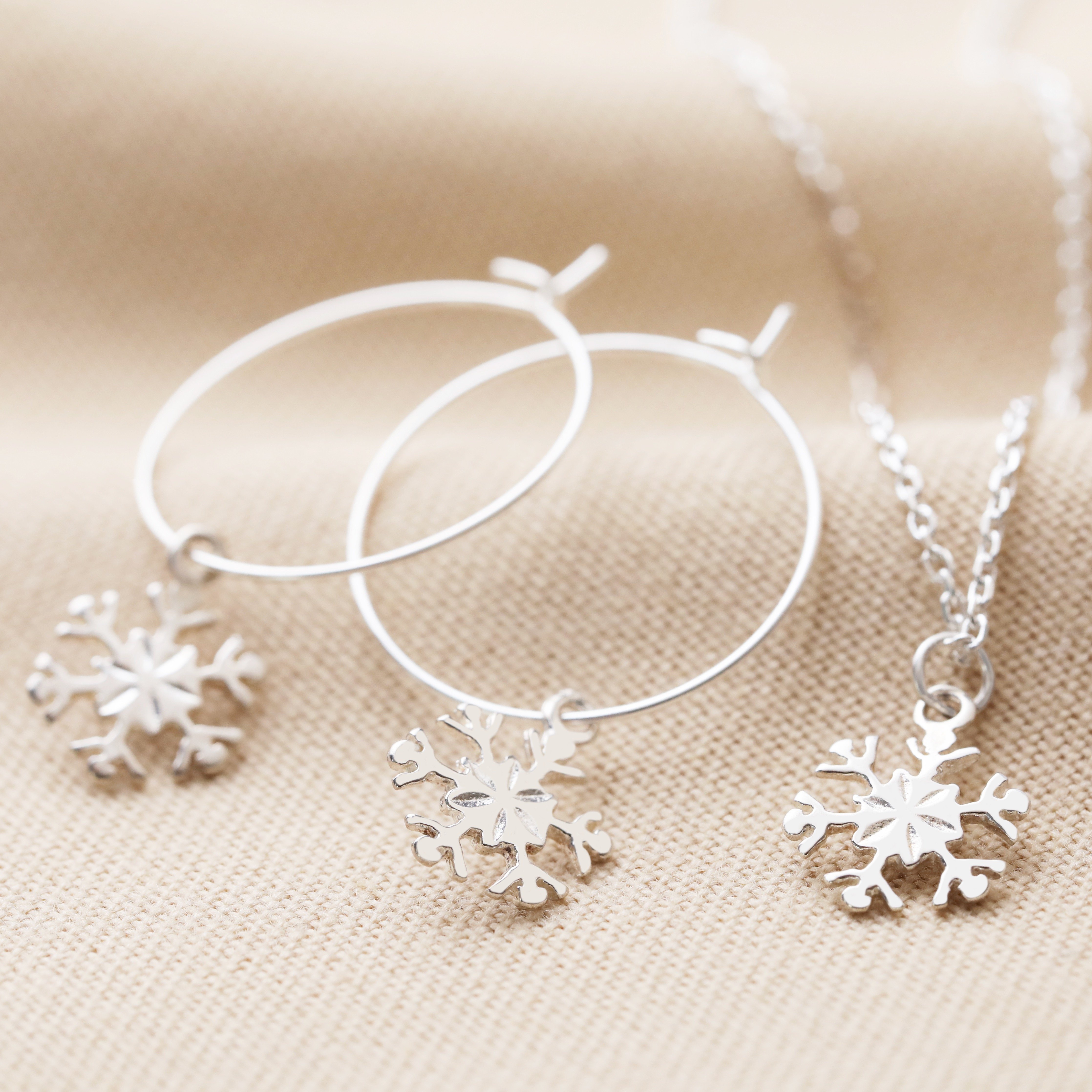 Lisa Angel Snowflake Silver Earrings & Necklace Gift Set