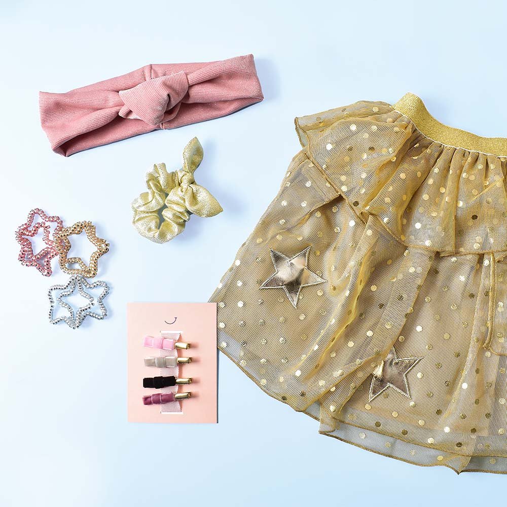 Pretty Luxe Skirt & Accessories Gift Box