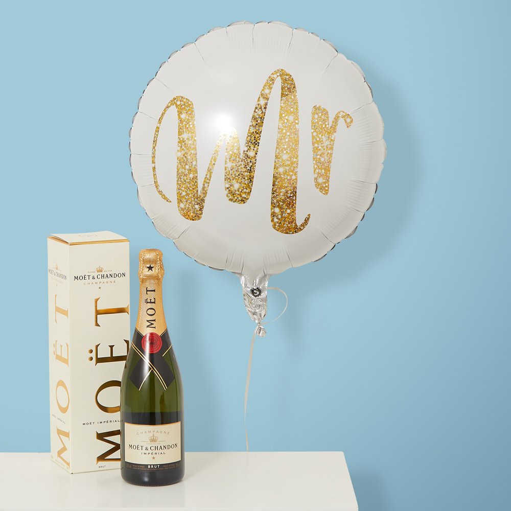 Moët En Chandon Mr Gold Balloon & Moët Et Chandon Champagne