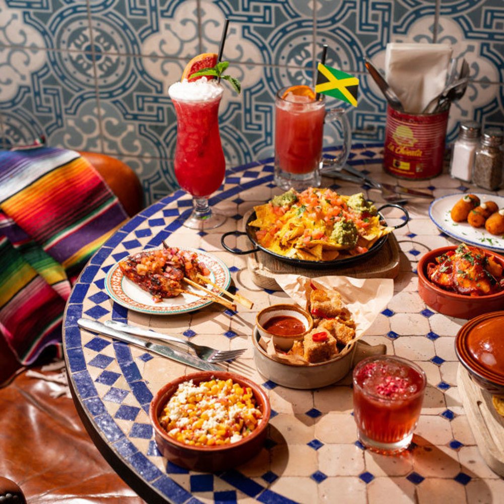 Buyagift Five Tapas And Two Cocktails For Two At Revolucion De Cuba