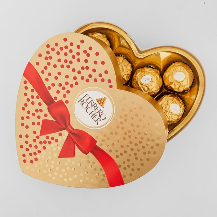 Ferrero Rocher Heart Box (522g)