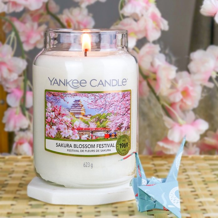Yankee Candle Sakura Blossom Festival Large | Moonpig