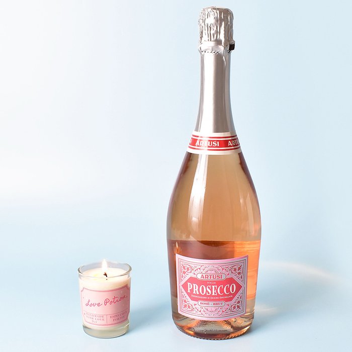 Love Potion Candle & Prosecco Bundle