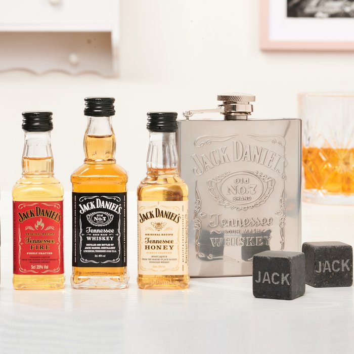 Picture Personalised Jack Daniel's Fire 70cl | Prestige Drinks