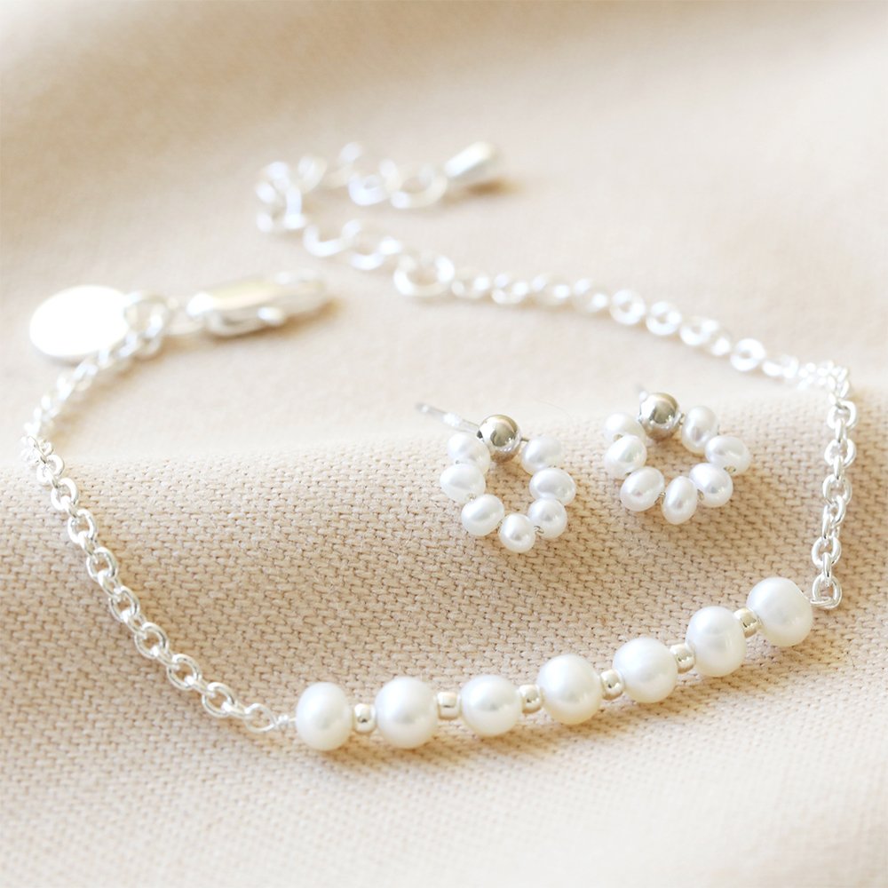 Lisa Angel Pearl Earring & Bracelet Bundle