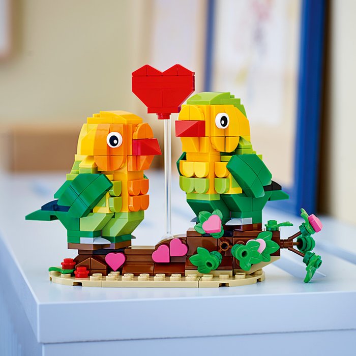 LEGO Love Birds (40522) | Moonpig