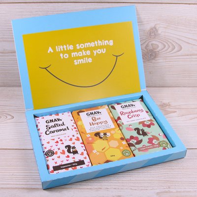 Gnaw Smile Letterbox Chocolate 300g (Contains 3 Bars)