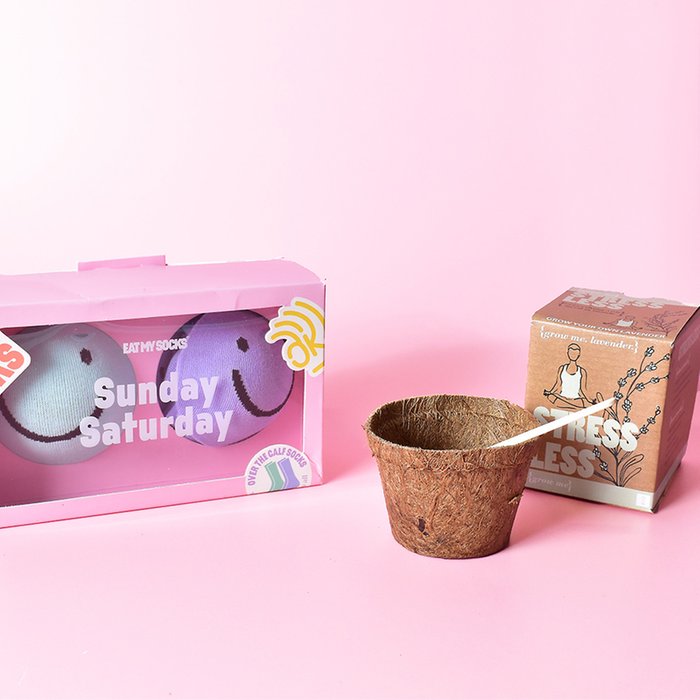 Weekend Vibes Socks & Grow Me Gift Set Moonpig
