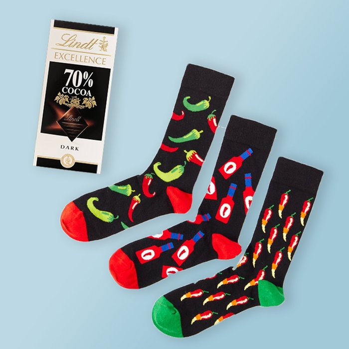 Unisex 3pk Spice Bottle Socks and Lindt Excellence Dark 70% Cocoa 100g Bundle 