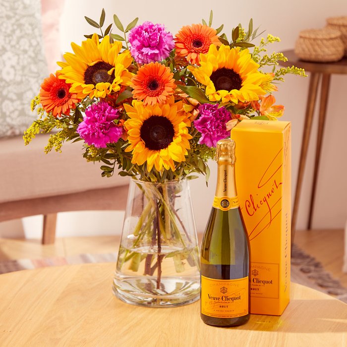 The Summer Champagne Gift Set