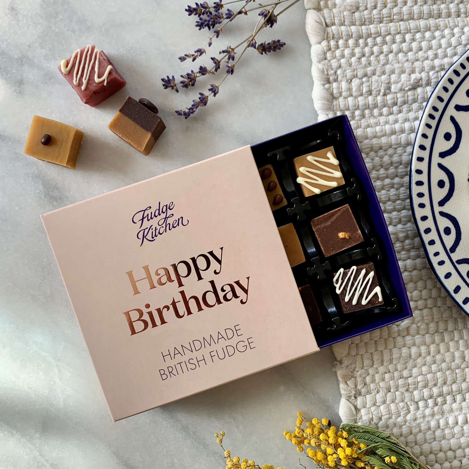 Fudge Kitchen Happy Birthday Box (195G) Sweets