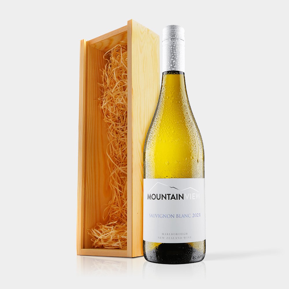 Virgin Wines Sauvignon Blanc Mountain View Marlborough Wooden Gift Box Alcohol