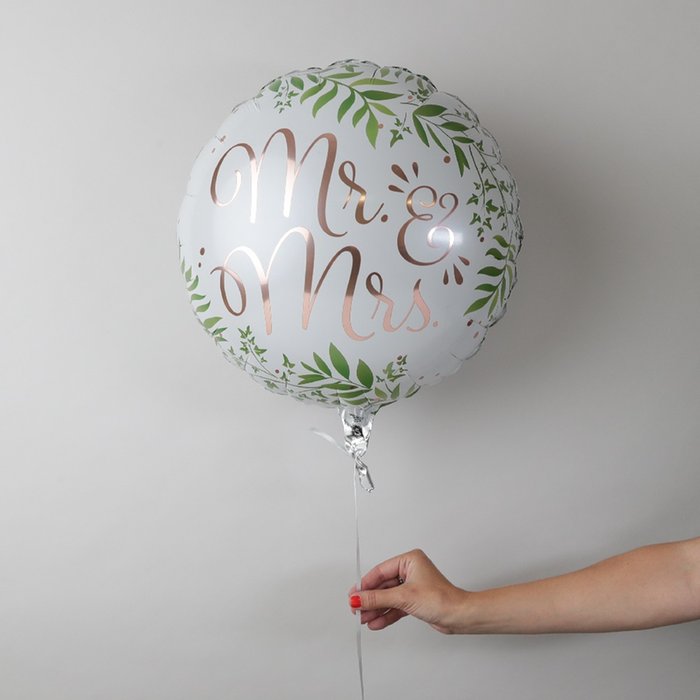 Mr & Mrs Wedding Celebration Balloon