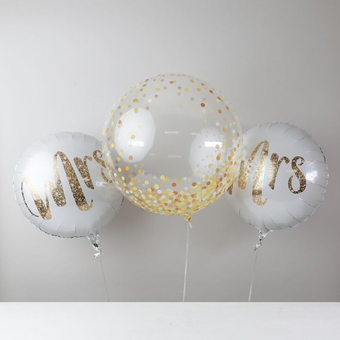 Mrs & Mrs Wedding Confetti Balloon Bouquet