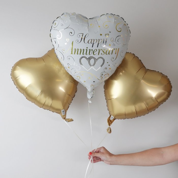Happy Anniversary Heart Balloon Trio