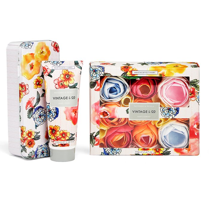 Vintage & Co. Hand Cream and Bath Flowers Gift Set