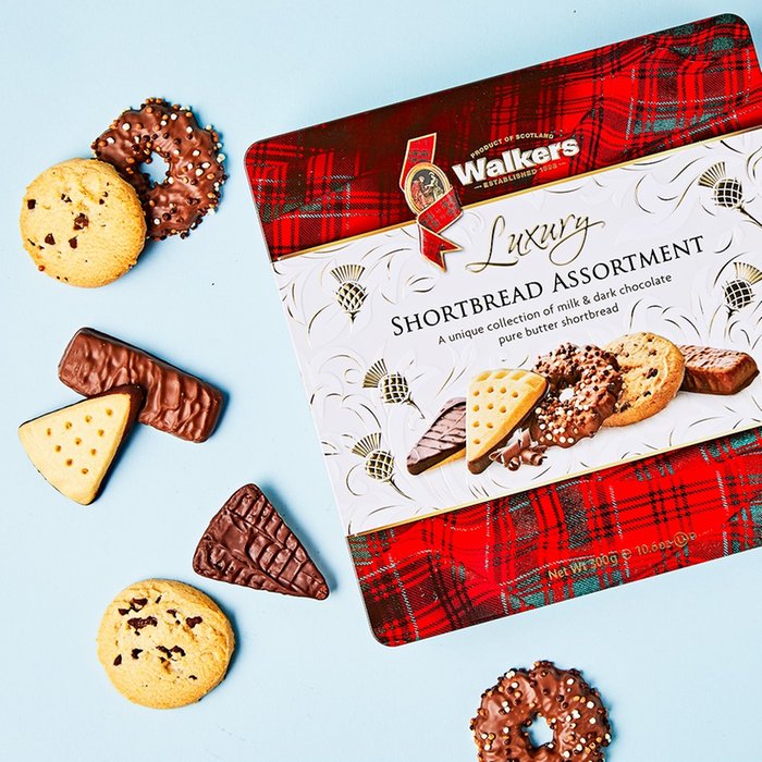 Walkers Chocolate Shortbread Cookies Assortment Gift Tin (300g) Moonpig