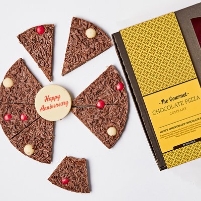 Happy Anniversary Chocolate Pizza (260g)