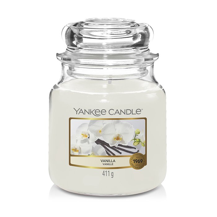 Medium Vanilla Yankee Candle | Moonpig