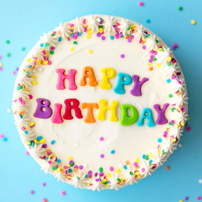 Smashed Pinata Cakes - Birthday Cakes — Mamma Knows Parties