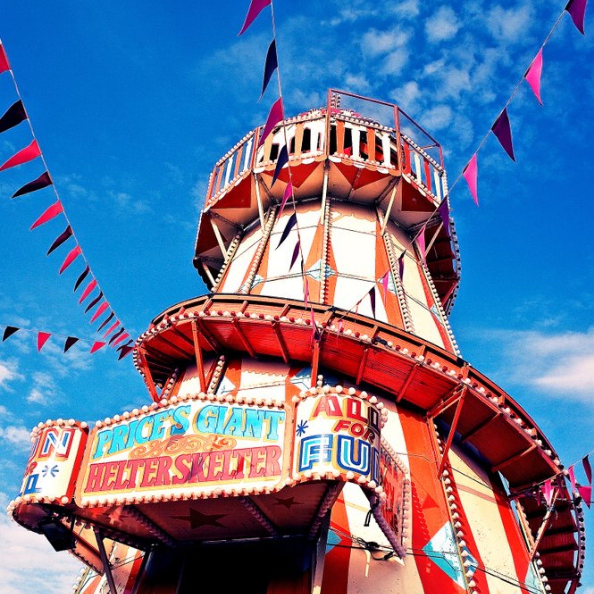Moonpig Photographic Helter Skelter Fair Ground Just A Note Card, Large