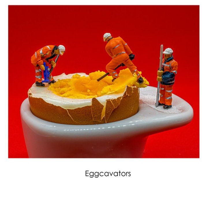 Totie Photies Funny Figurines Photographic Eggcavators  Card