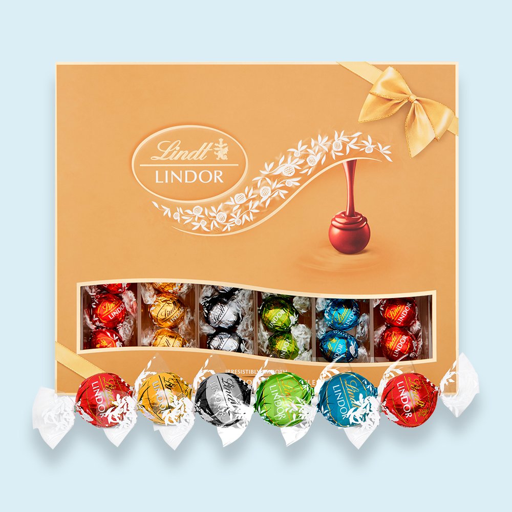 Lindt Lindor Assorted Chocolate Truffles Gift Box 525G Chocolates