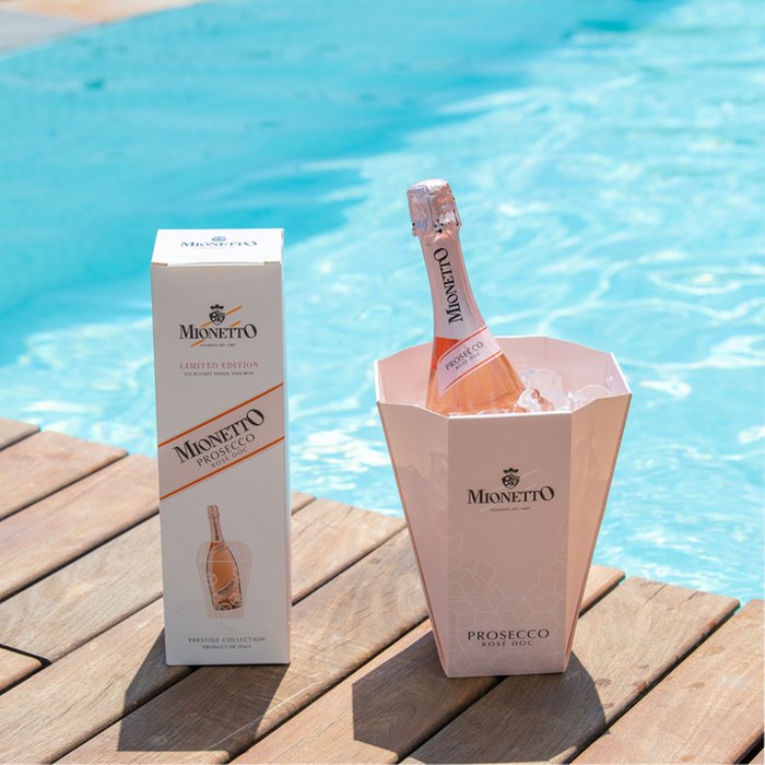 Prosecco Rosé 75cl Ice Bucket Gift Set Moonpig